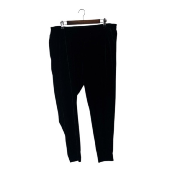 Talbots Pants - NEW Talbots Black Velvet Pull-On Pants Straight Leg Holiday Size 16W